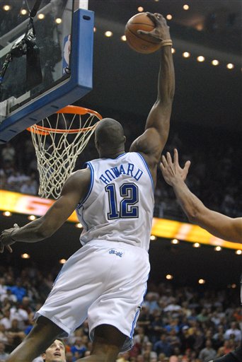 官方：足协杯决赛将于11月6日10：58开票，最低票价180元（足协杯决赛门票11月6日10：58开售，最低180元）