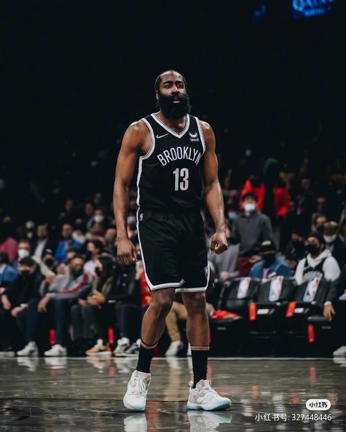 毕包边后卫莱奎：亚马尔与众不同，我们会尽力限制他（莱奎：亚马尔太特别，毕巴将全力限制其发挥）